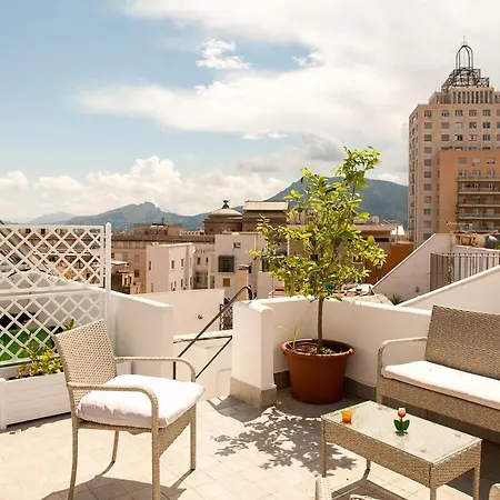 La Terrazza Su *